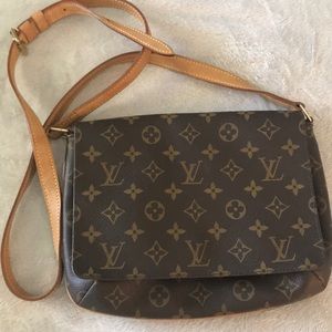 Louis Vuitton Musette Tango Crossbody